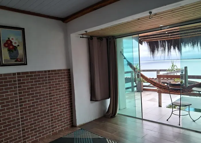 Pousada Marambaia Café - Praiana, econômica, Com café da manhã, piscina e hidromassagem ao ar livre - Frente para o mar Rio de Janeiro